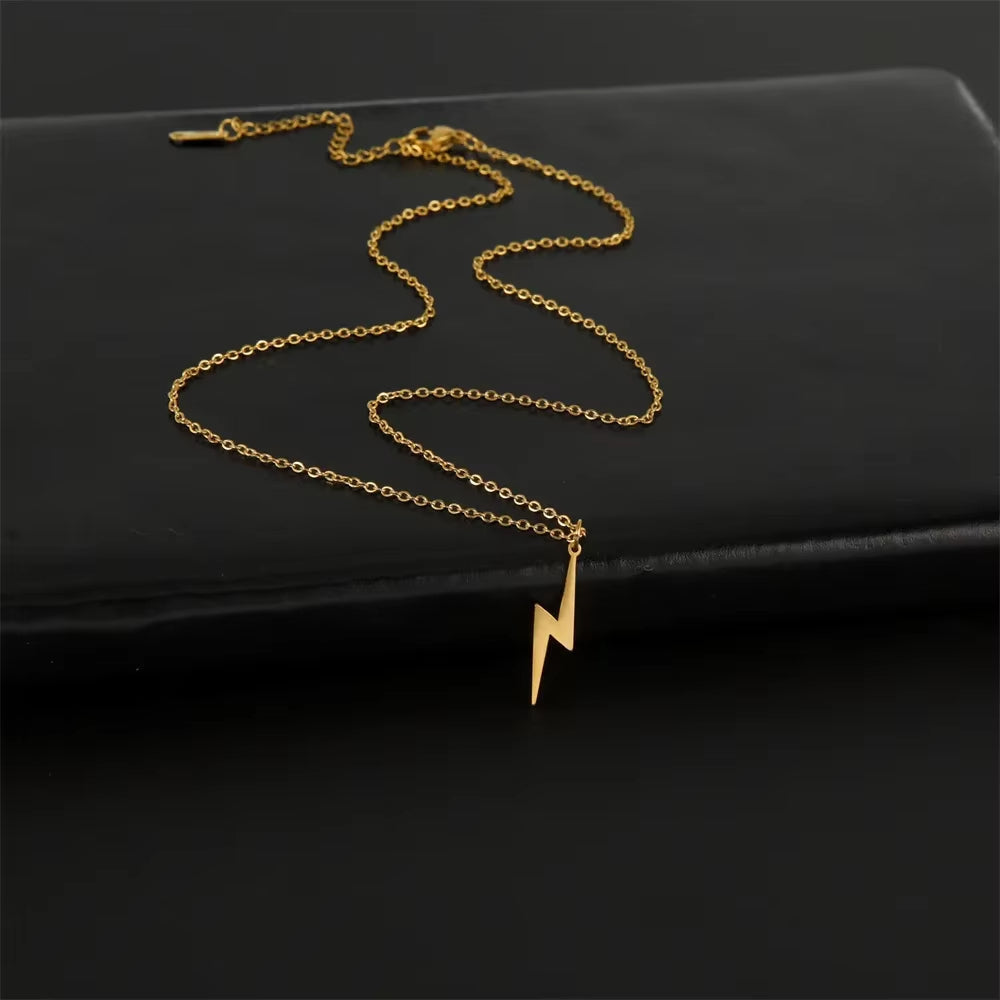 Vireon Thunder Necklace