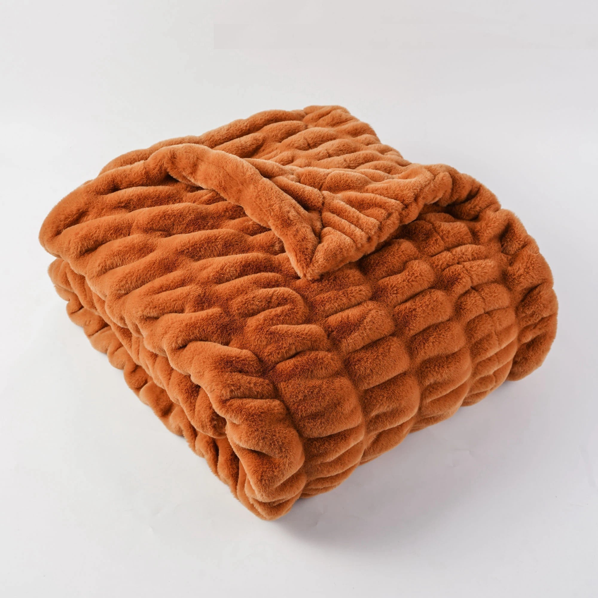 Heritage Plush Quilted Blanket