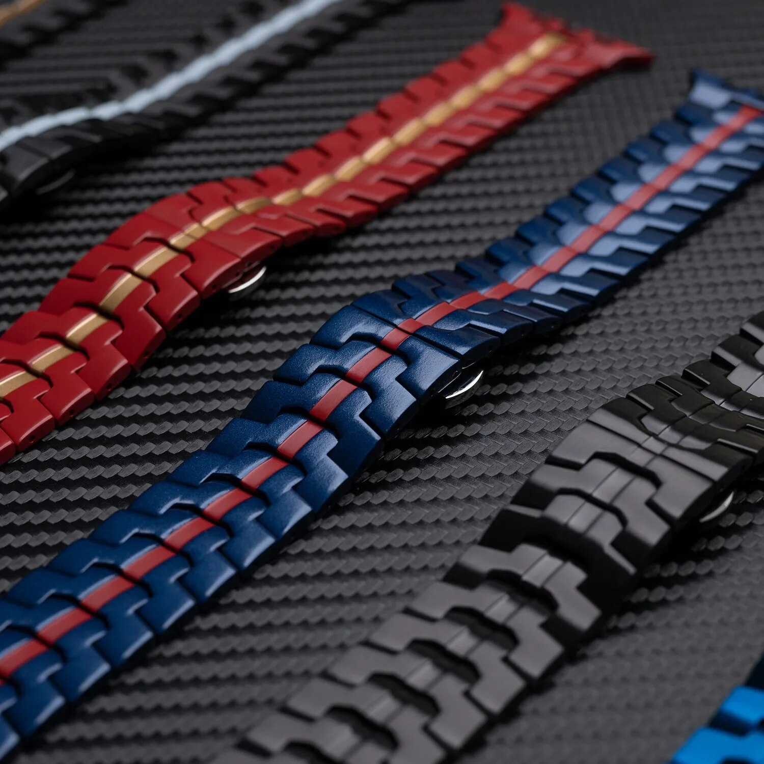 Highland Stainless Steel Apple Watch Band