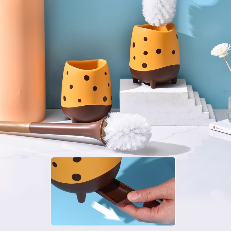 Giraffe Protector Toilet Brush Set
