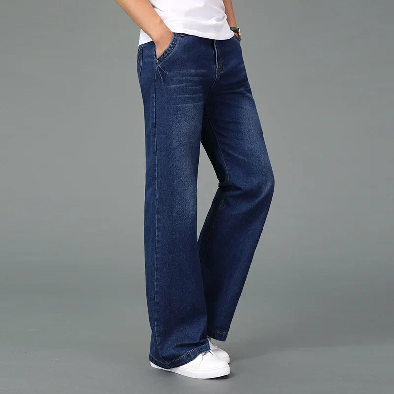 Dan Wellington Flare Boot-Cut Jeans