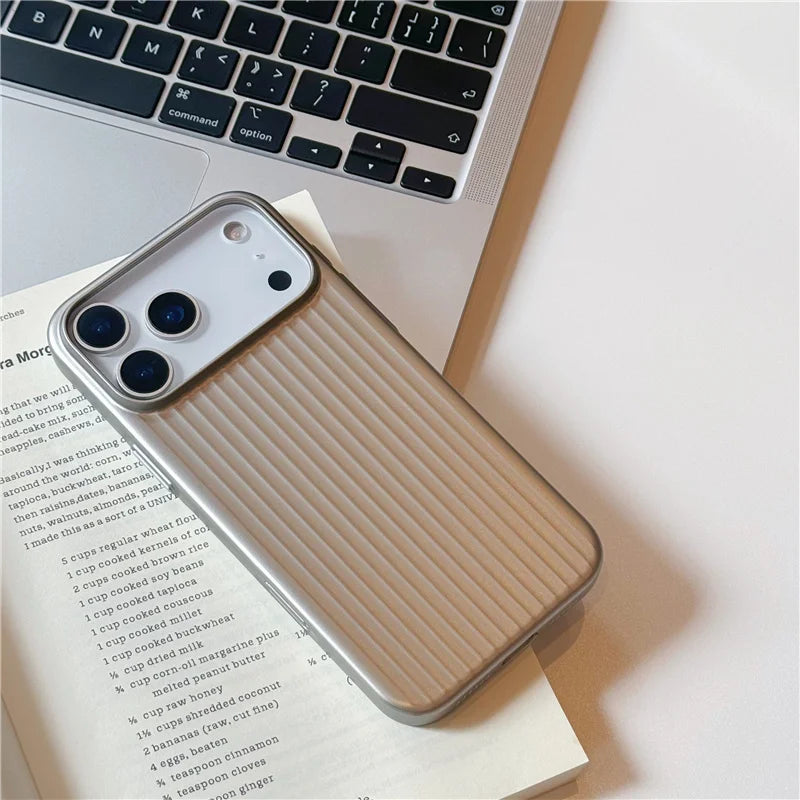 Lumine Vault 3D Case – iPhone 17 Series