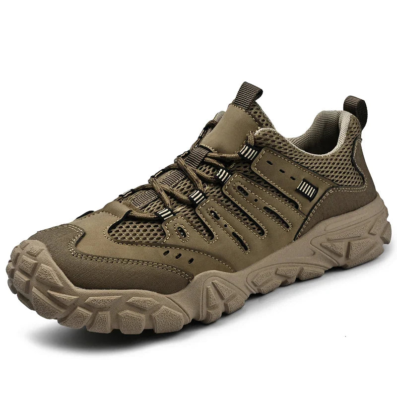 Dravik Trek Hikers