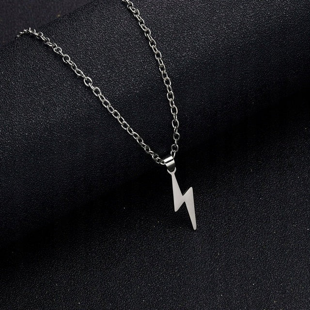 Vireon Thunder Necklace