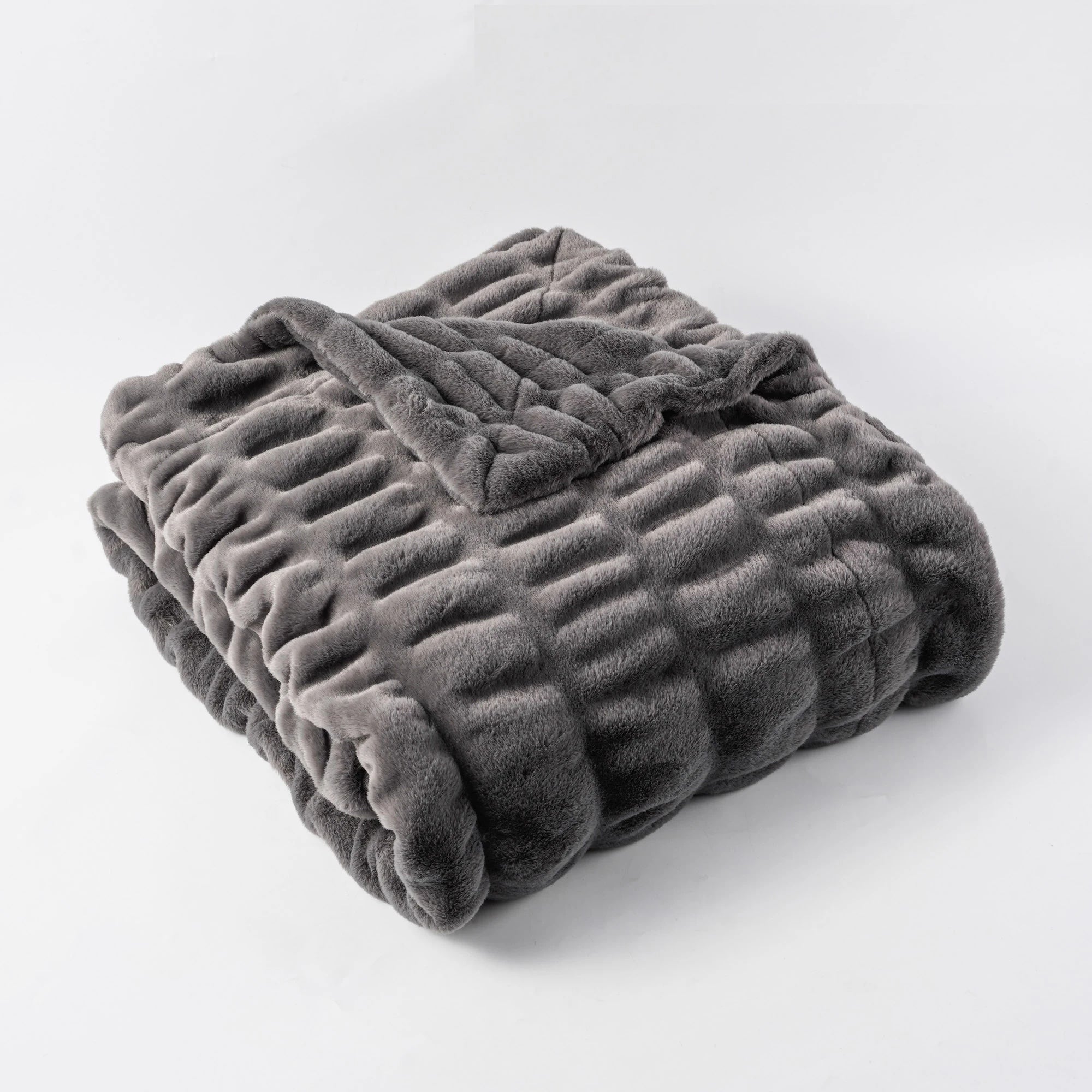 Heritage Plush Quilted Blanket