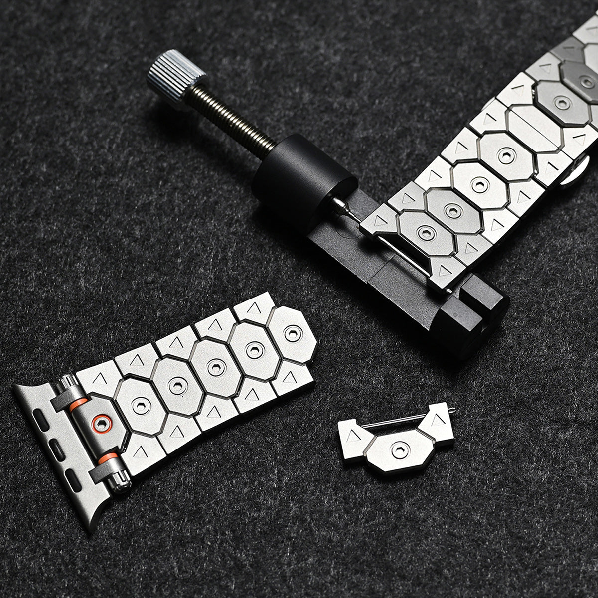 CLAIRS TITANIUM APPLE WATCH BAND